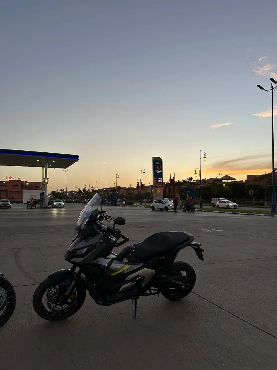 Honda X-ADV à louer à Marrakech